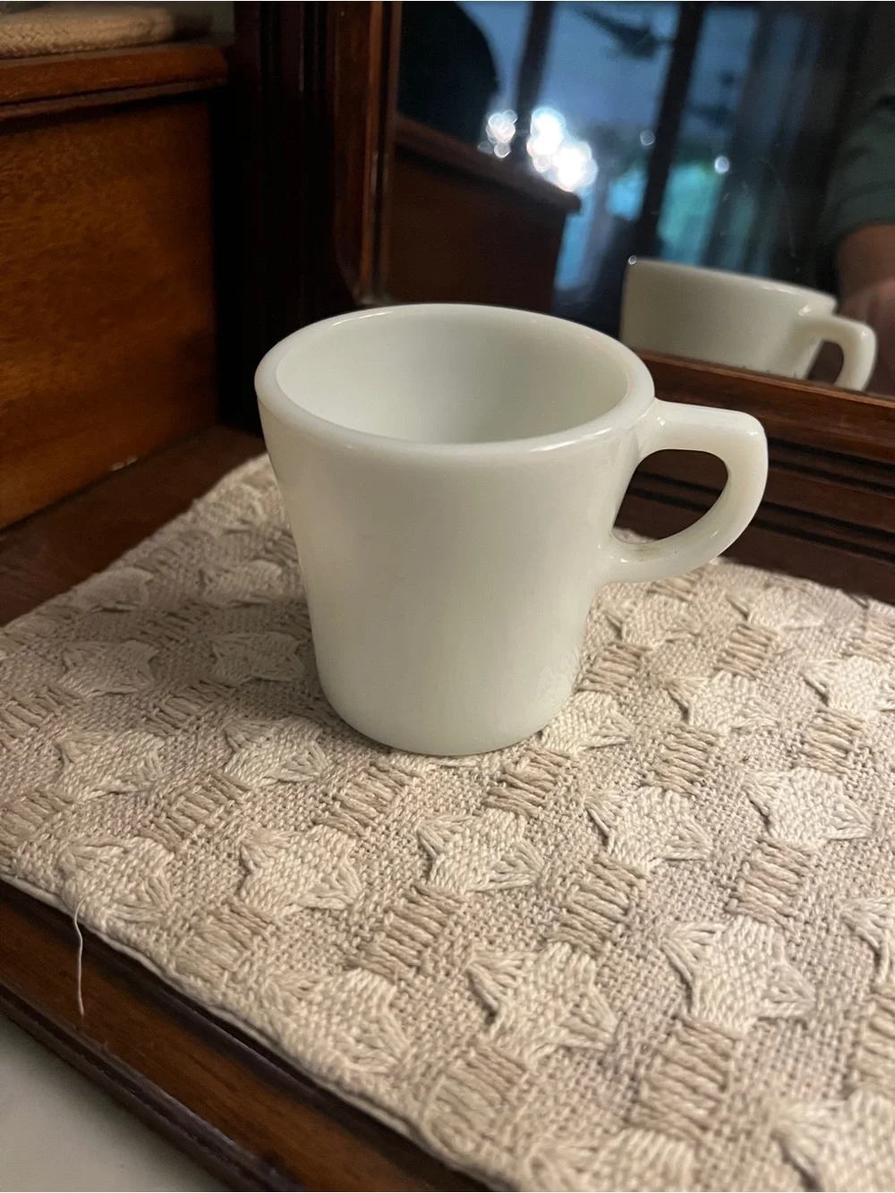 PYREX Vintage Classic D Handle Small 6oz Tableware Serving Coffee Mug Milk Glass